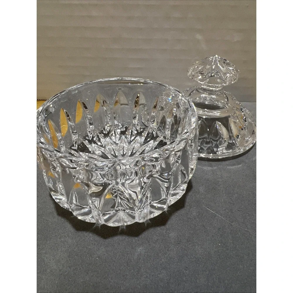 Vintage Round Crystal Trinket Box 4
